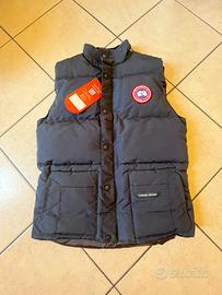 Smanicato canada goose