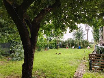 4 LOCALI INDIPENDENTE IN CASCINA CANTONA A GORGONZ