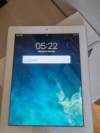 🍏 iPad 16 GB + + Cavo – COME NUOVO