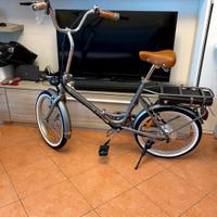 bicicletta pieghevole elettrica come nuova