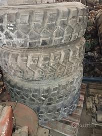 Gomme Pirelli