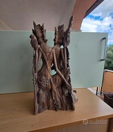 statua in legno 