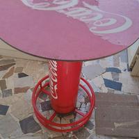 Tavolo bar Coca cola