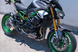 Kawasaki Z900 SE 2025