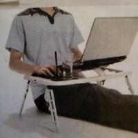 tavolo portatile da letto