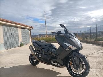 Yamaha Tmax 500