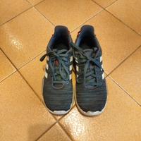 scarpe sportive Adidas n. 35