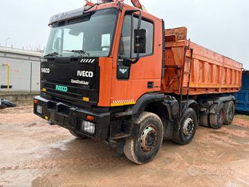 M163 - Camion Iveco euroTraker
