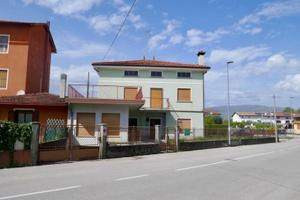 CASA PLURICAMERE - spazio e indipendenza con de...