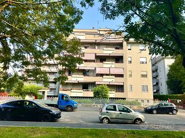 3 LOCALI A COLOGNO MONZESE
