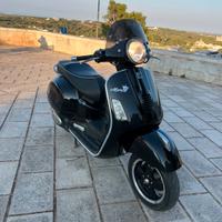 Piaggio Vespa gts 300