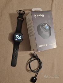 Fitbit Versa 3 smartwatch 