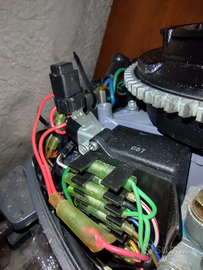 Motre Yamaha foue strokes 4 tempi 10 cavalli