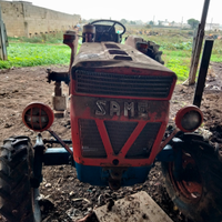 Trattore agricolo centauro 70