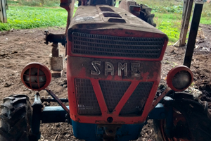 Trattore agricolo centauro 70