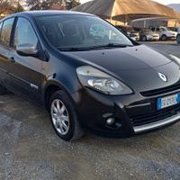 Renault Clio 1.2 16V 5 porte Dynamique