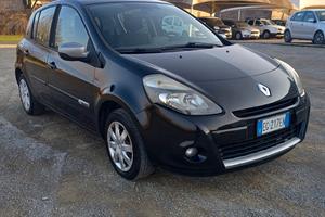 Renault Clio 1.2 16V 5 porte Dynamique