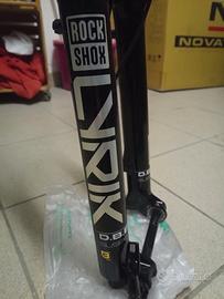 Rock Shox Lyrik ULTIMATE Charger 3 160 e 140mm