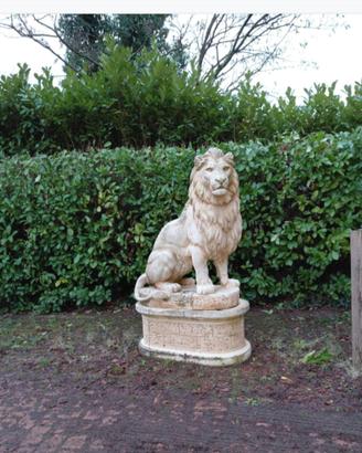 Statua giardino