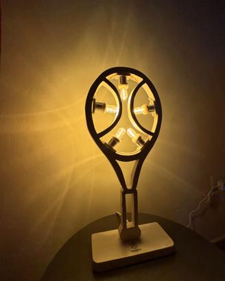 Racchetta da tennis realizzata a mano da Lumina!