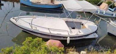 Gozzo 5.50 vetroresina 4 cilindri FMN diesel