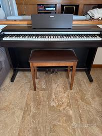 Pianoforte digitale Yamaha Arius YDP-142