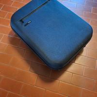 Trolley da viaggio rigido in tessuto nero Fila