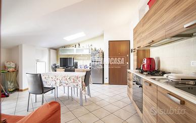 BILOCALE DI 60 MQ CON BOX INCLUSO NEL PREZZO