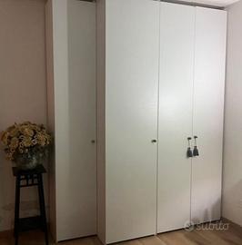 Armadio quattro ante in legno