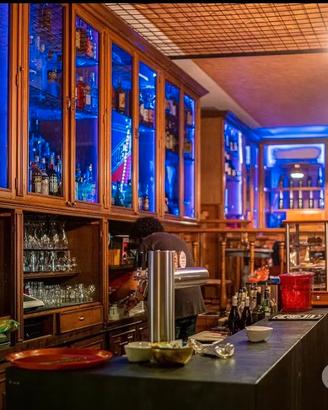 Bar ristorante ristrutturato in zona pedonale