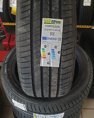 PNEUMATICI 225 45 17