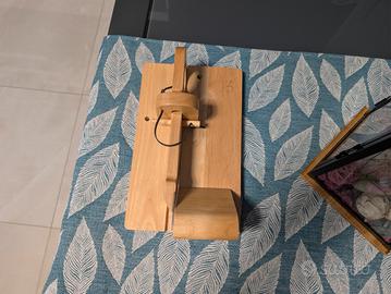 Affettatrice in legno