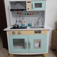 Cucina giocattolo