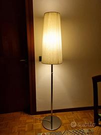 Lampada da terra 