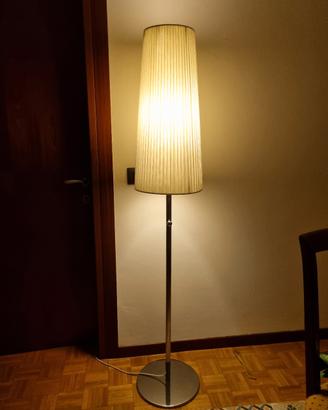 Lampada da terra 
