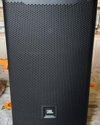 CASSA ATTIVA JBL EON 710