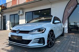 Volkswagen Golf GTI Performance 2.0 245 CV TSI DSG