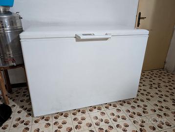 Congelatore a pozzetto liebherr GT4232 403 Litri