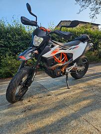ktm supermotard 690 smc r