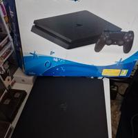 Ps4 Slim con Pad originale e sigilli di garanzia 