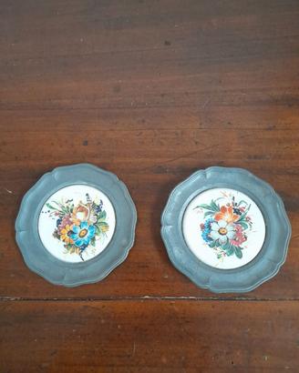 Set 2 sottobicchieri metallo con inserto floreale