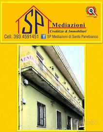 5 vani con terrazzo a livello