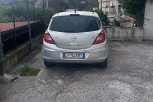 Auto Opel Corsa