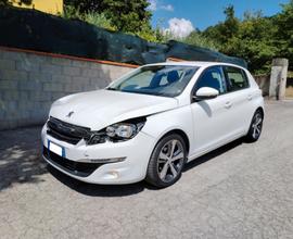 Peugeot 308 Incidentata/Sinistrata