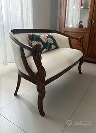 Divanetto in stile liberty