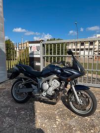 YAMAHA FZ6 FAZER