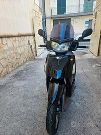 Kymco People 200i S