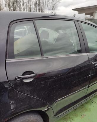Porta post dx VOLKSWAGEN GOLF 5 PLUS 2006