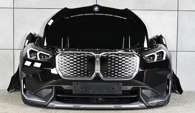 BMW X1 U11 MASKA Musata Proiettori Radiatori Parau