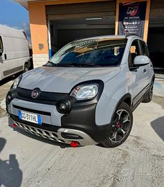 Fiat Panda 1.0 FireFly S&S Hybrid City Cross